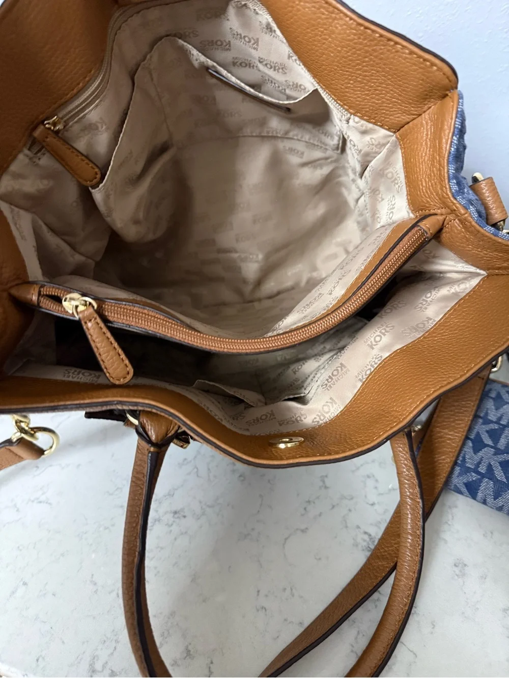 Michael Kors Blue MK Logo Tote with Brown Trim and Matching Wallet - Picture 8 of 10
